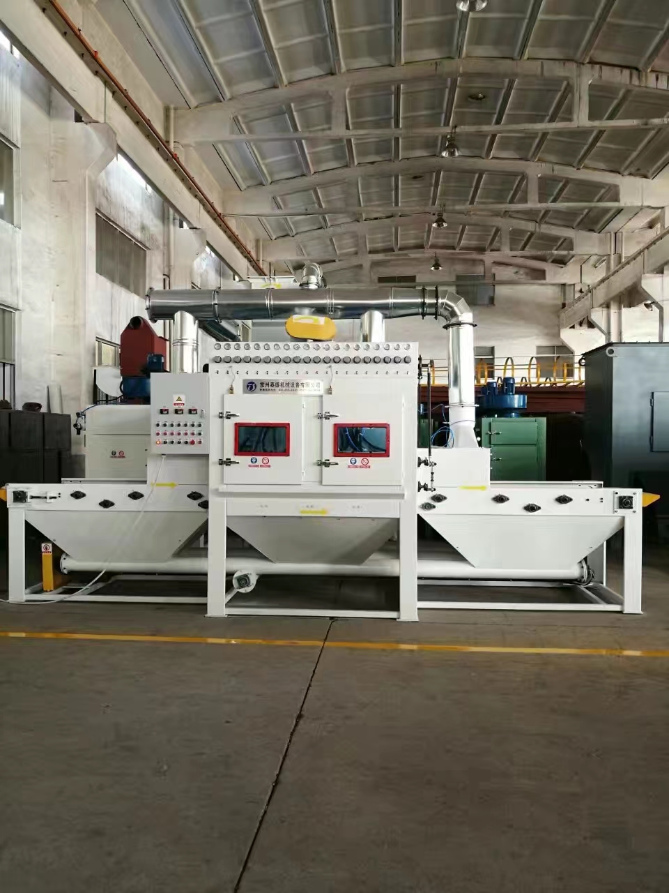 玉溪全自动合金铝铸件喷砂机应用